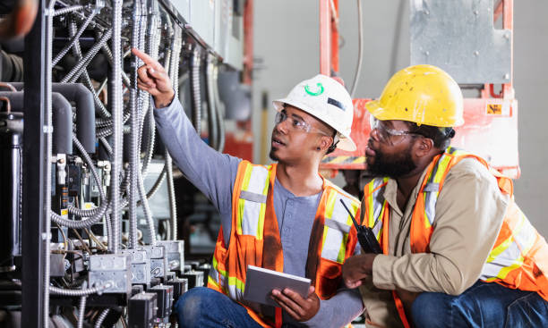 Best Local Electrician Companies  in Hyde, PA